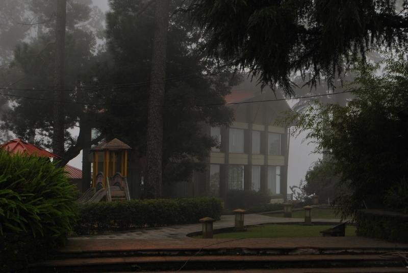 Imperial Heights Hotel Almora Eksteriør billede